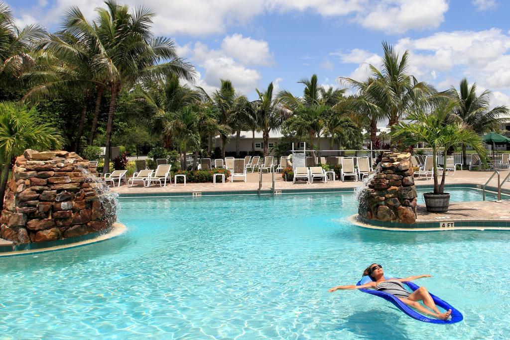 Greenlinks Golf Villas At Lely Resort Naples Manor Exterior foto